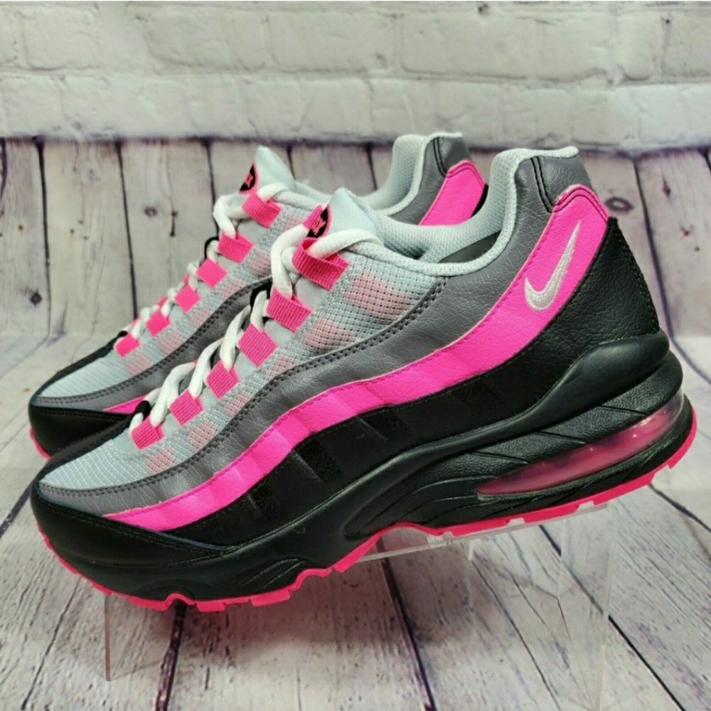 Nike Women's Size 8.5 Air Max 95 Pink Blast